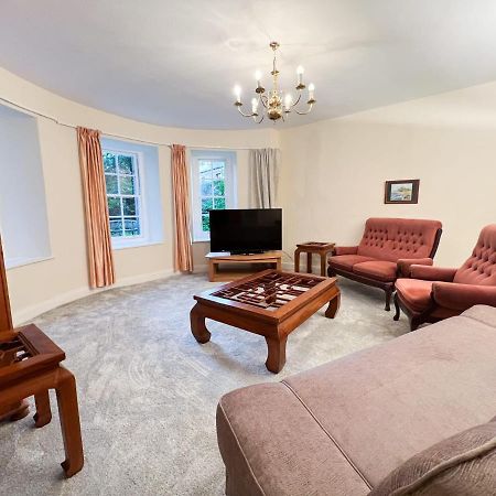 Spacious Flat Sleeps 8 Near Princes Street Эдинбург Экстерьер фото