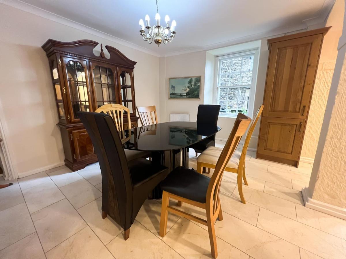 Spacious Flat Sleeps 8 Near Princes Street Эдинбург Экстерьер фото